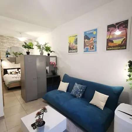 Apartment The Little Mozart Studio